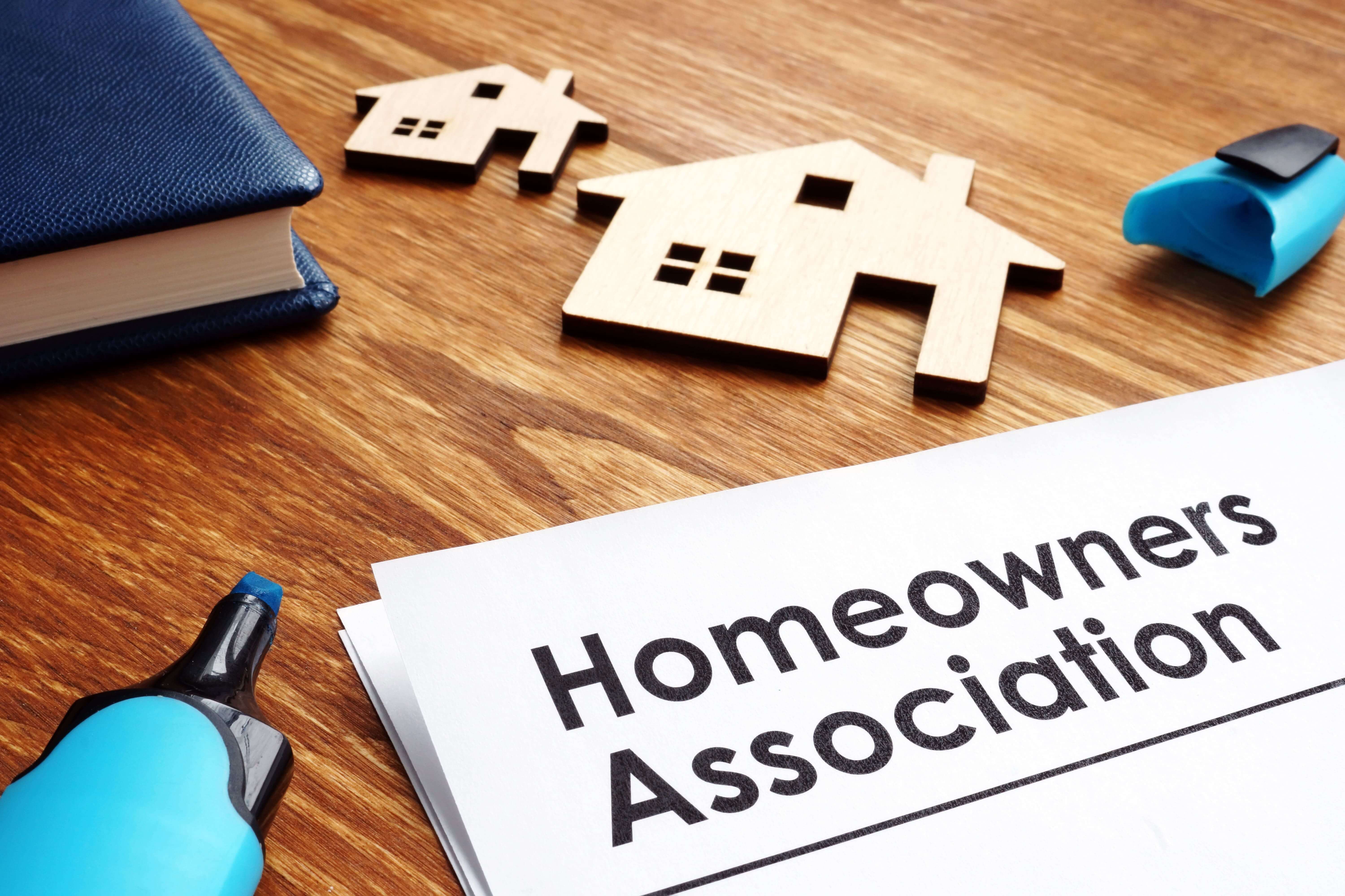 Homeowners association insurance